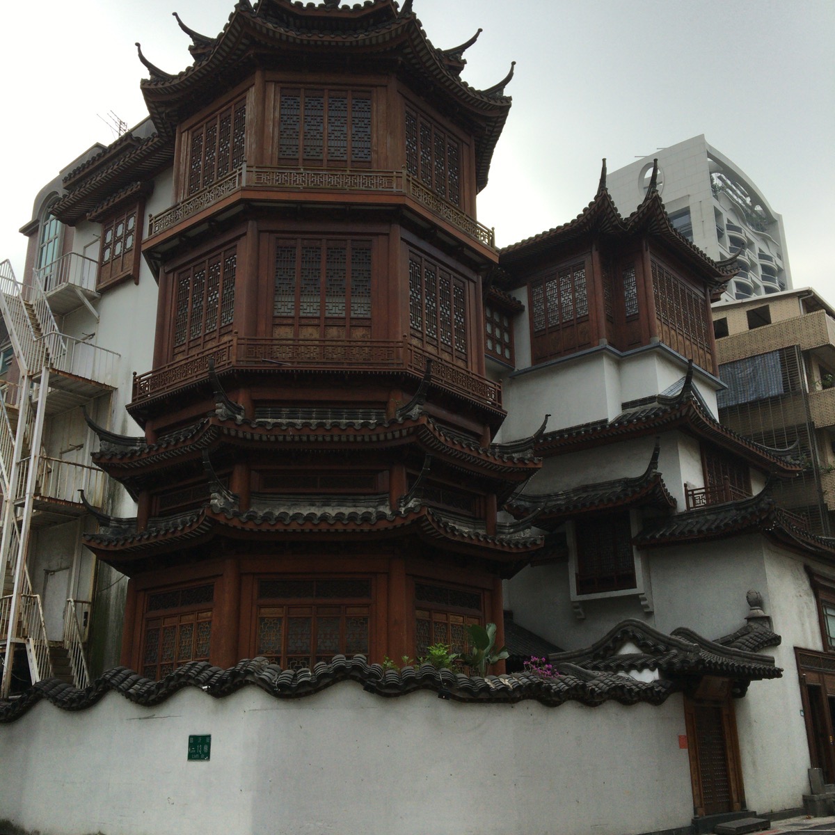 誰も知らない便利過ぎる台湾図書館事情