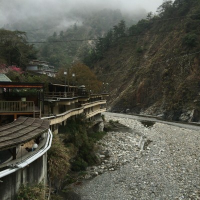 素晴らしい景観と温泉のある町。台中市和平區谷關にあるプラベート温泉付きの伊豆日式露天溫泉に宿泊したよ。