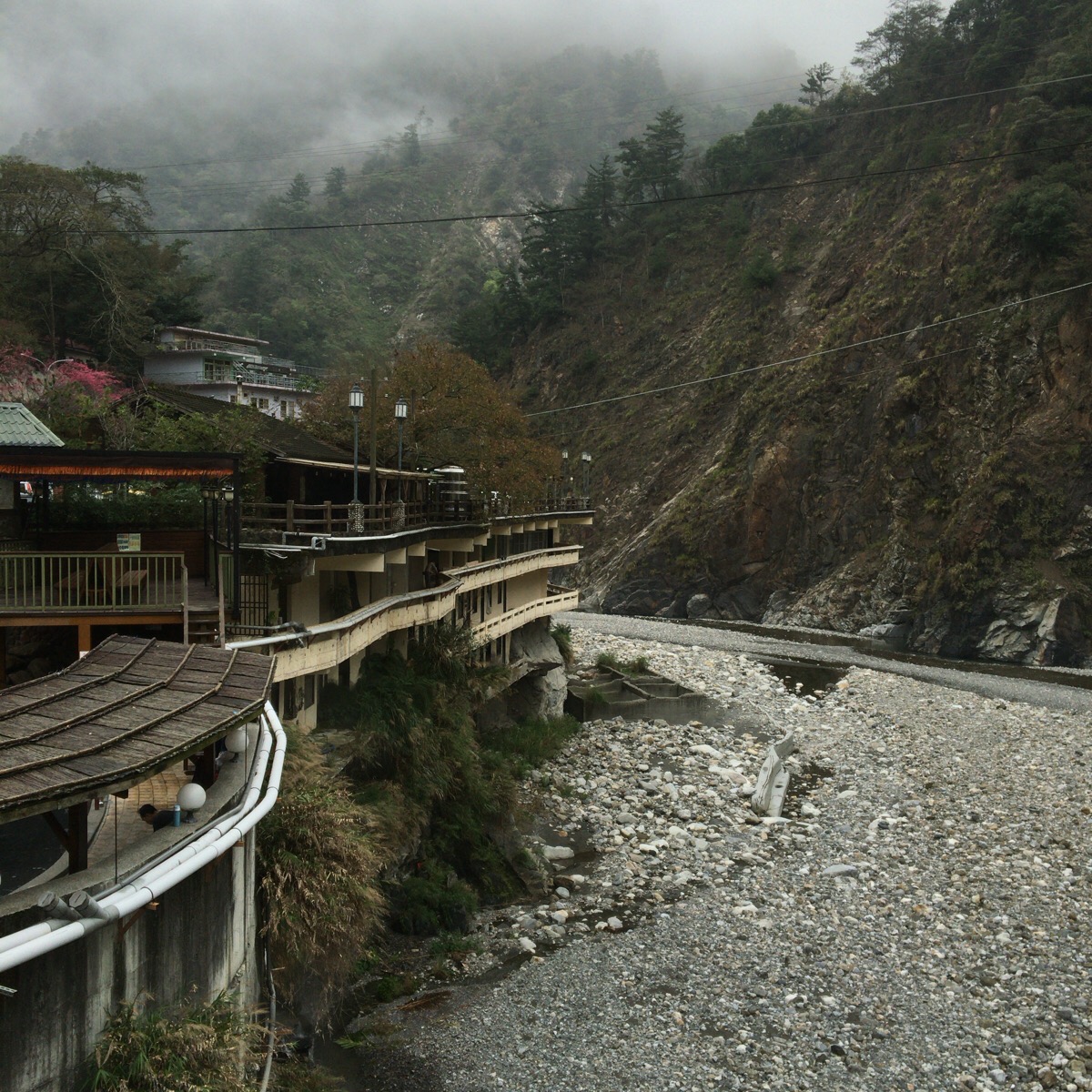 素晴らしい景観と温泉のある町。台中市和平區谷關にあるプラベート温泉付きの伊豆日式露天溫泉に宿泊したよ。