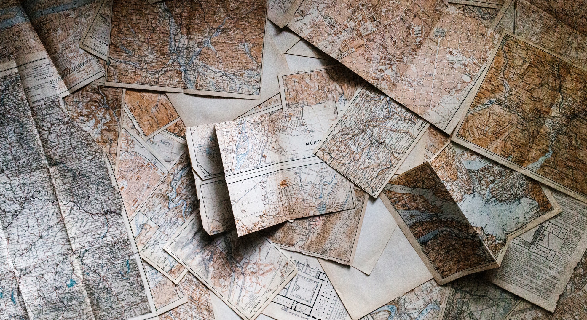 バンコク・マンダレー〜深セン・香港の旅費と泊まったホテルの紹介