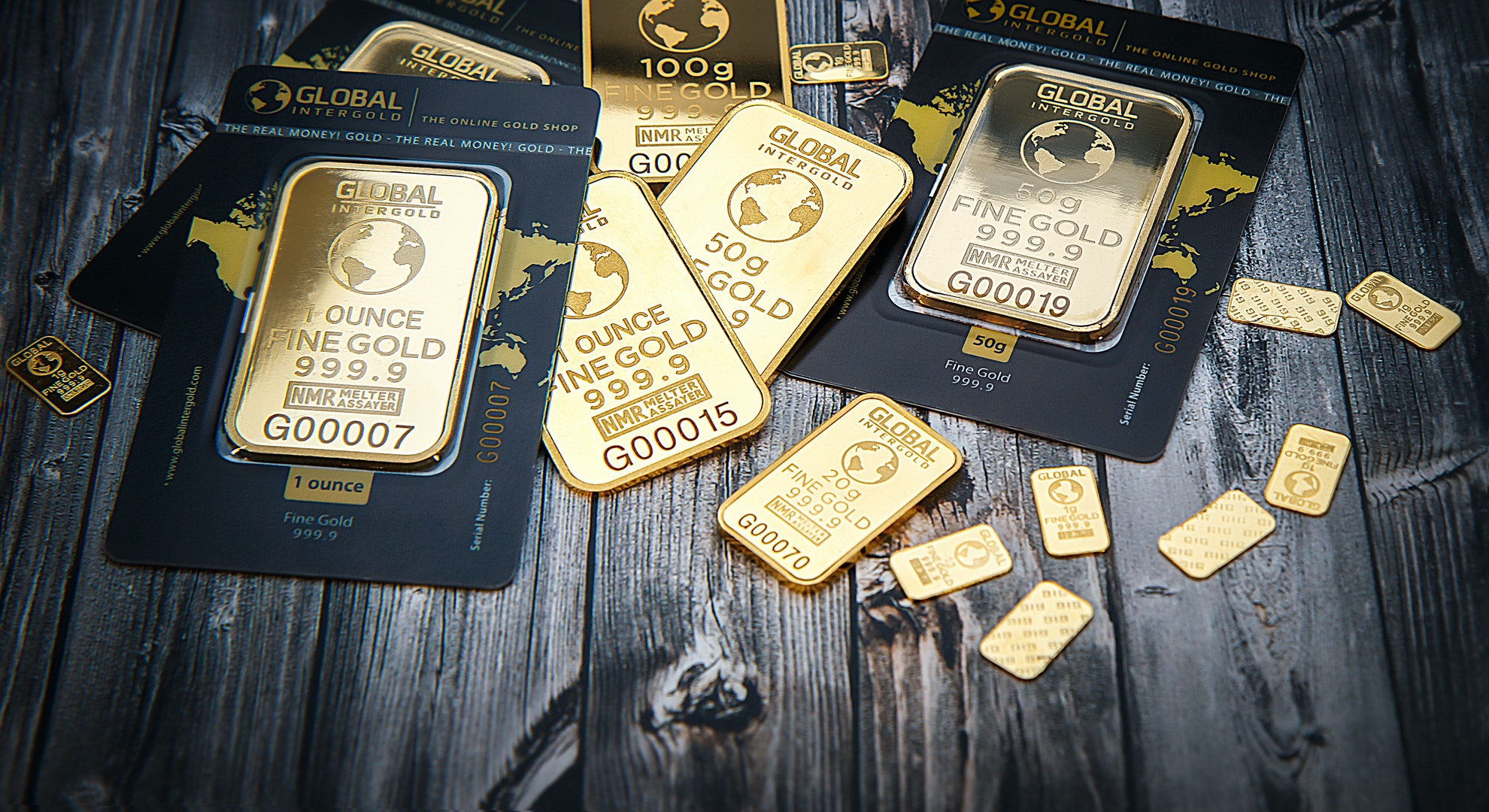 【金投資】一年半ぶりに金価格が100万円突破！