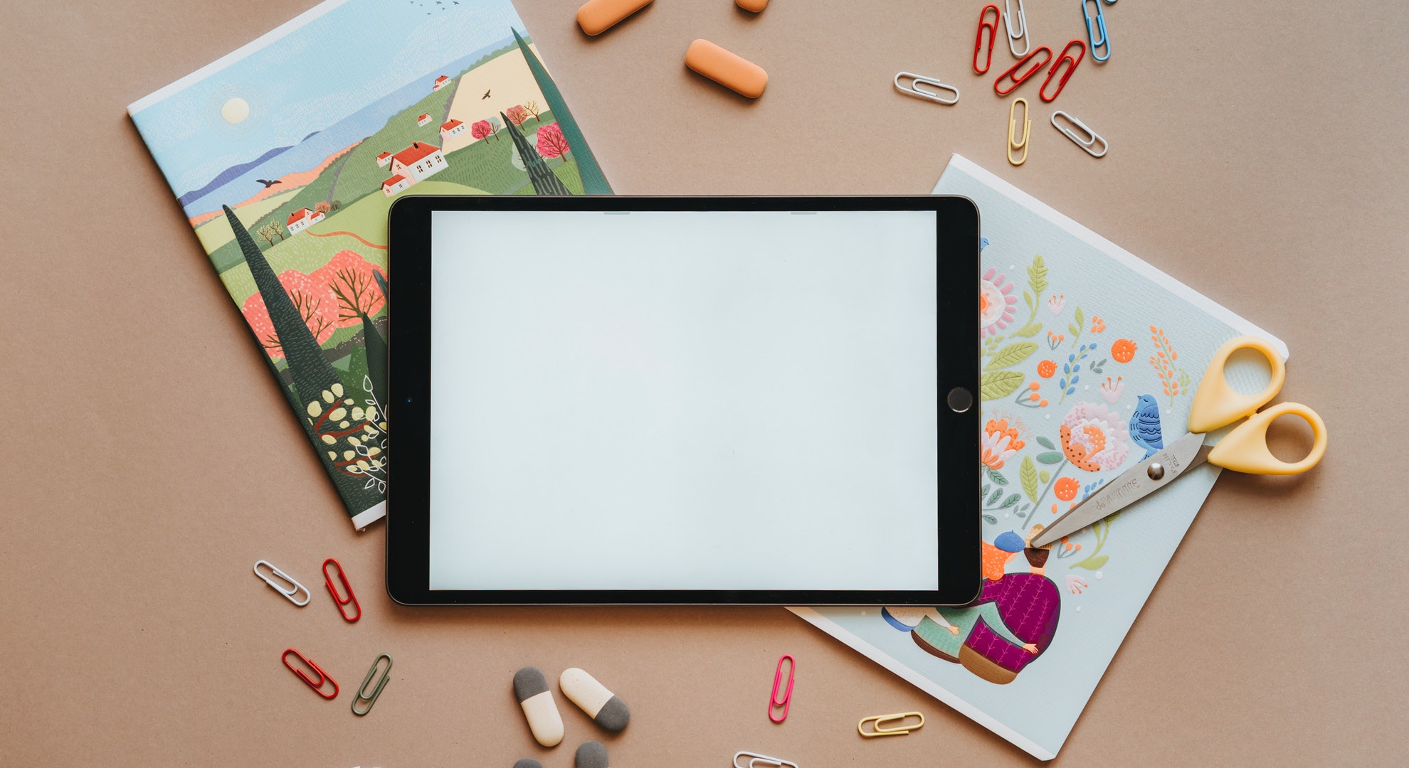 【ガジェット】アップル・ipad mini6キターー！！アップル製品は高くない理由は・・