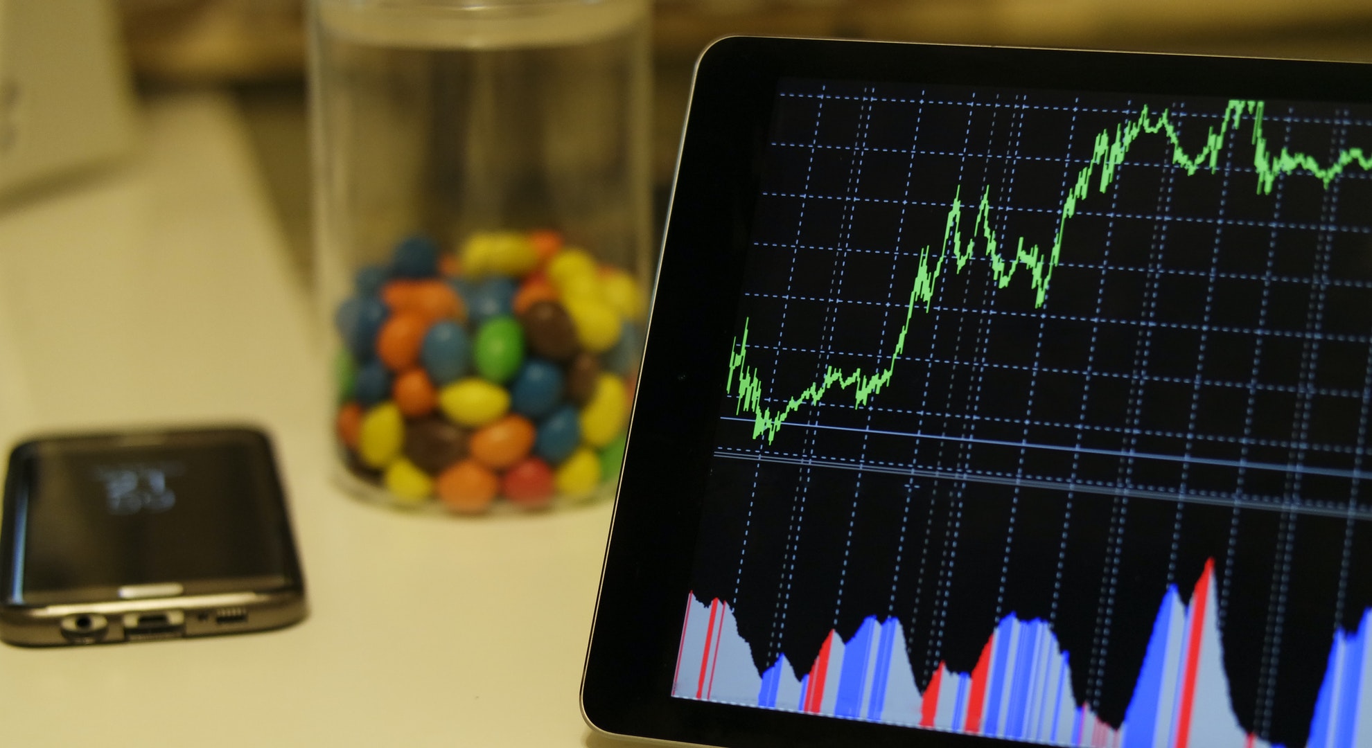 【資産運用】【債券】株式市場が暴落だか債券価格が上昇。債券投資先を変更